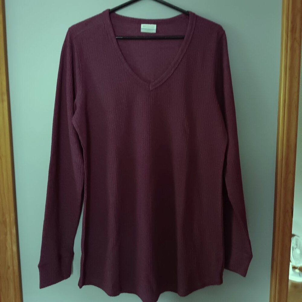 *PD* New Columbia Pine Peaks Thermal Tunic, size M